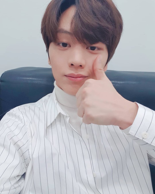 육성재 인스타그램