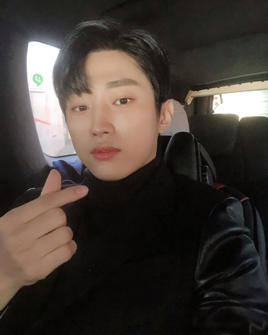 사진=진영 인스타그램