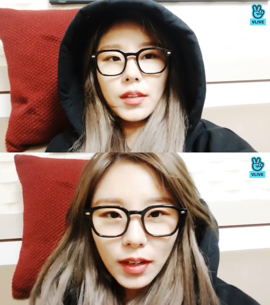 (Naver's V Live)