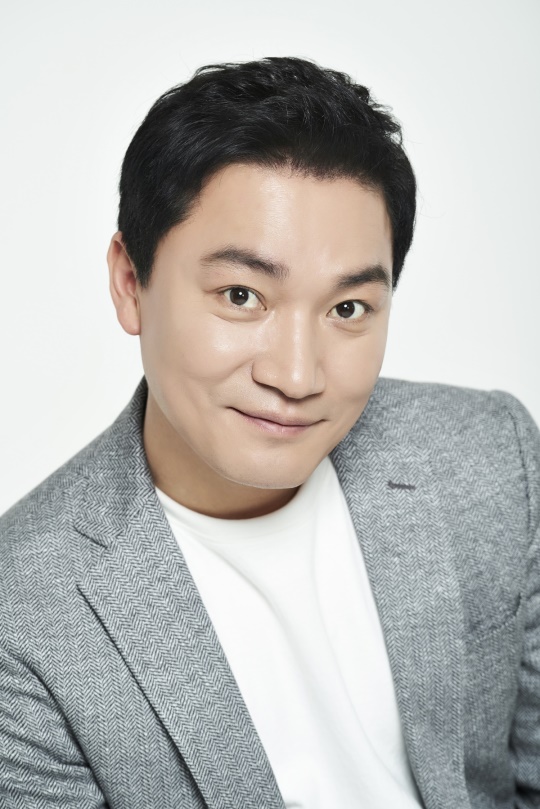 조재윤/사진=FNC 제공