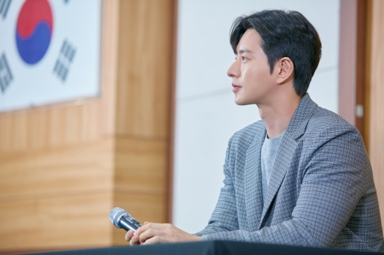 박해진 / 사진=마운틴무브먼트 제공