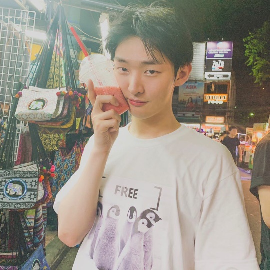윤지성 인스타