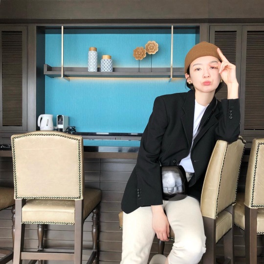 강민경 인스타
