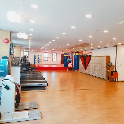 동탄에 위치한 지인진복싱스포츠(체육관) 모습. 주말골퍼 지인진은 앞으로 골프보다는 본업인 복싱으로 많은 관심을 받으면 좋겠다고 말했다. [사진=지인진복싱스포츠]