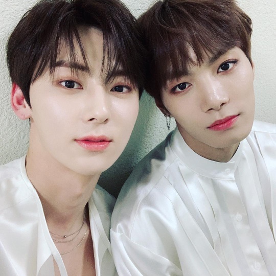 뉴이스트 공식 인스타