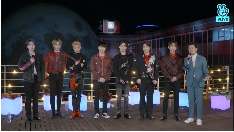 (Naver's V Live)