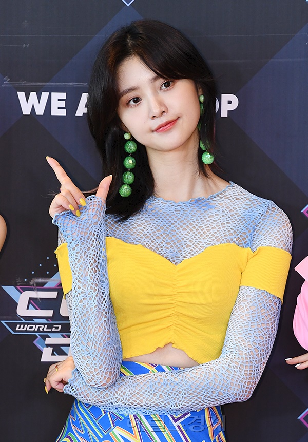 그룹 EXID가 23일 오후 서울 서울 마포구 상암동 CJ E&M에서 엠넷(Mnet)에서 진행된 '엠카운트다운' 리허설 포토타임에서 포즈를 취하고 있다.