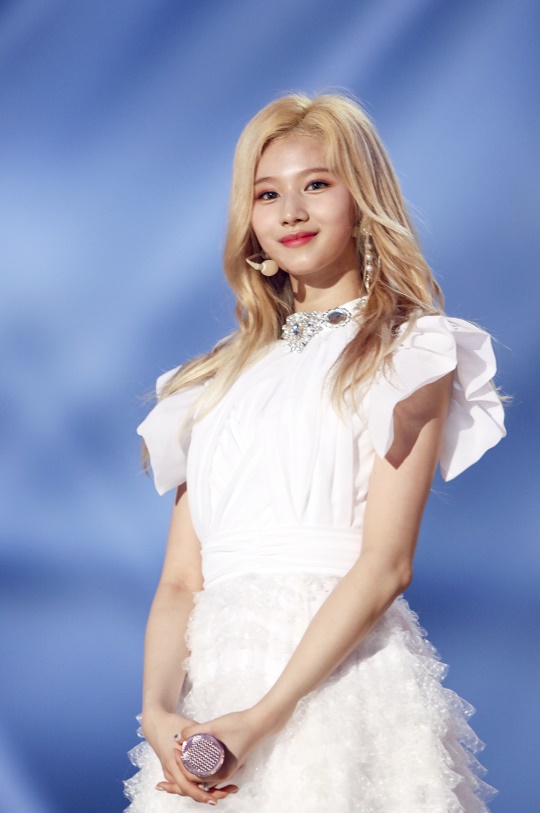 사나/사진=JYP 제공