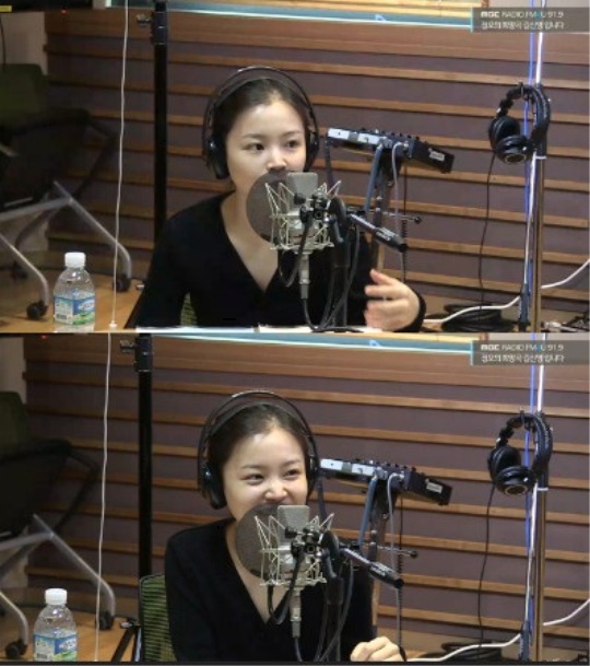 '정오의 희망곡 김신영입니다' 보이는 라디오 캡처