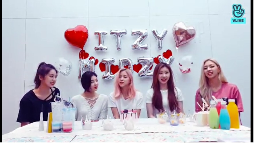 (Naver's V Live)