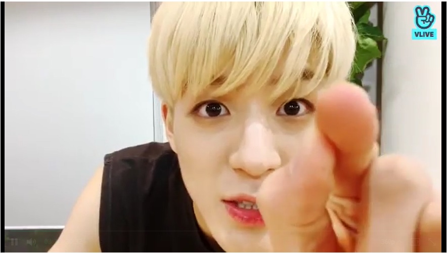(Naver's V Live)