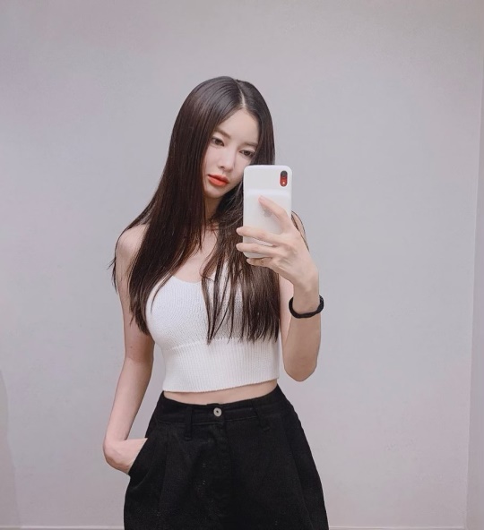 김윤지 인스타그램