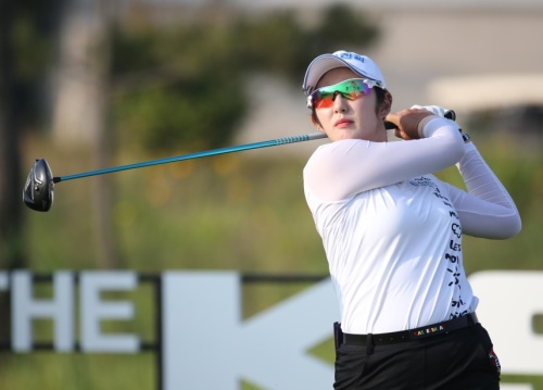 배선우는 탄력을 이용한 드라이버 샷이 일품이다. [사진=KLPGA]