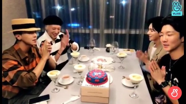 Winner (Naver V Live)