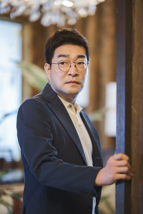 배우 손현주/워너브러더스 코리아 제공