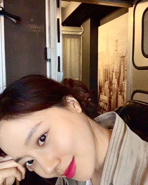사진=문채원 인스타그램