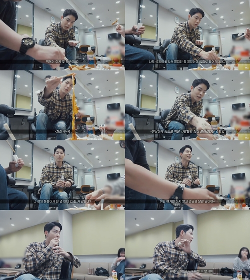 홍종현, 드라마 촬영장 대기실 공개부터 먹방까지…친근 매력 발산 - 헤럴드뮤즈 (Herald Muse)