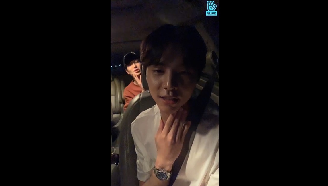 (V Live)