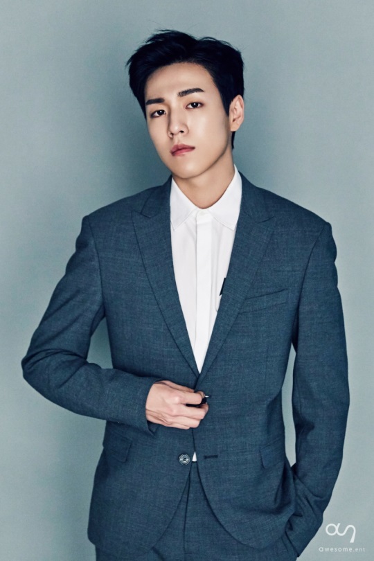 이현우/사진제공=어썸이엔티