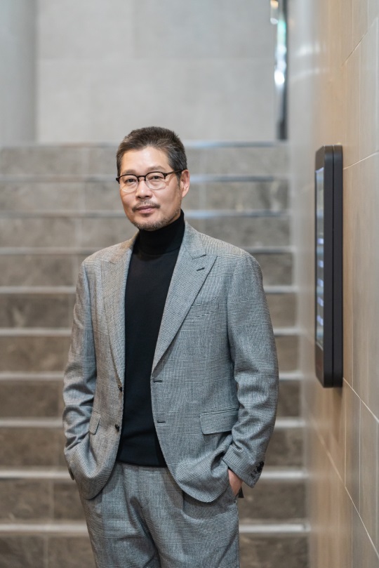 유재명/사진=워너브라더스코리아 제공