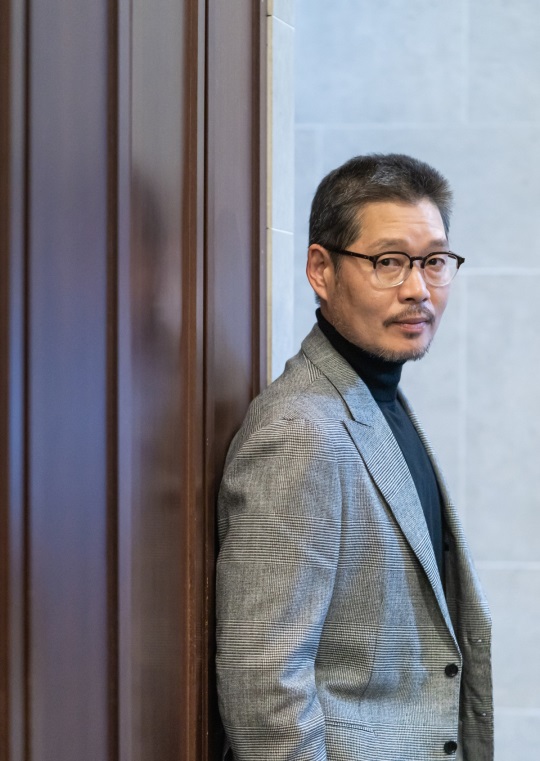 유재명/사진=워너브라더스코리아 제공