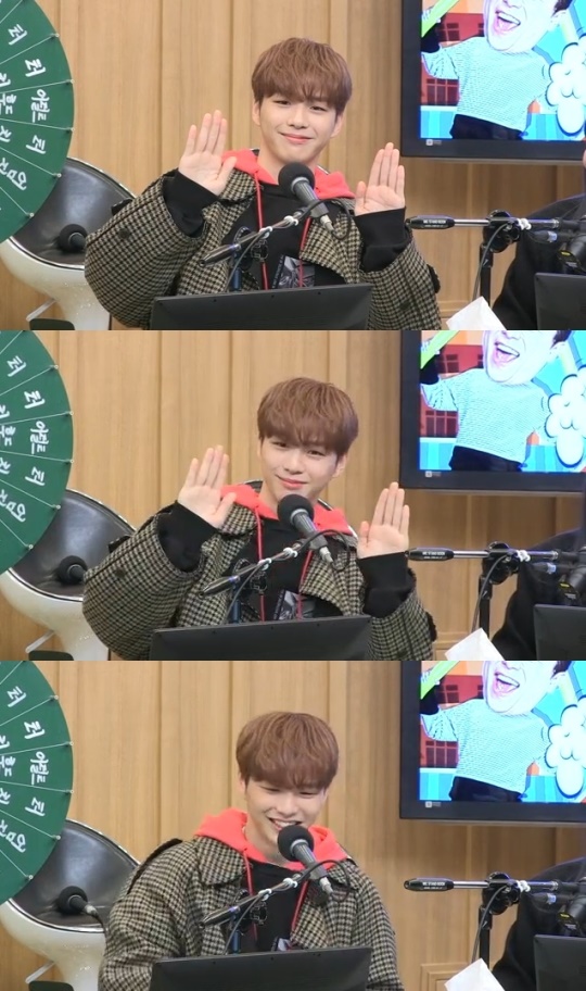 SBS 파워FM '두시탈출 컬투쇼' 보이는 라디오 캡처