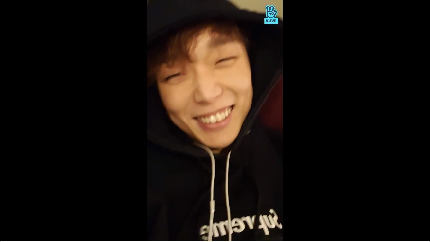 (Naver's V Live)