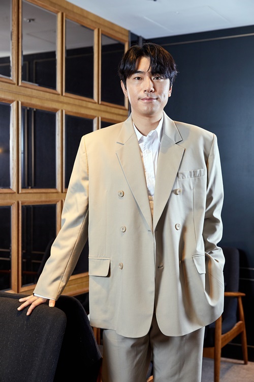 배우 이시언/사진=kth 제공