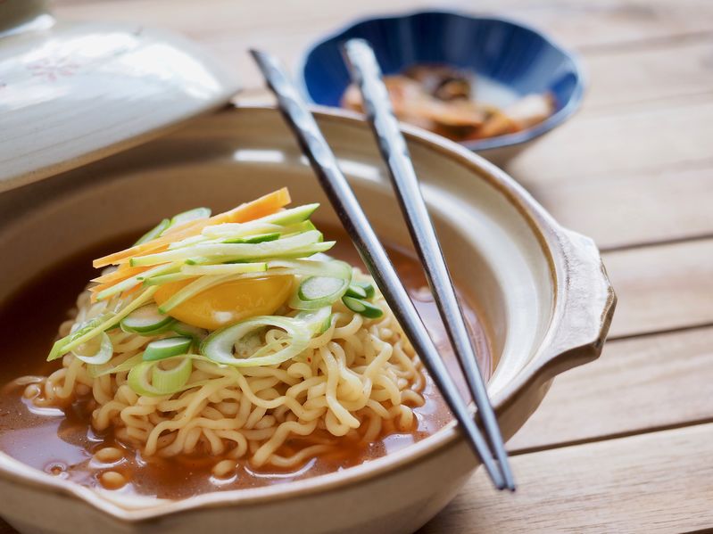 하락중이던 중국 라면이 부활한 비결