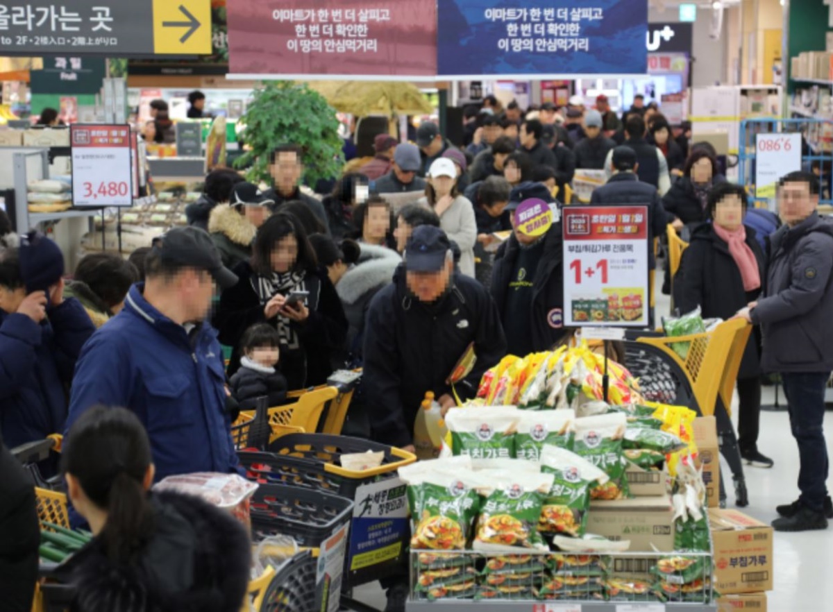새해 첫 날 마트 ‘초저가’ 통했다