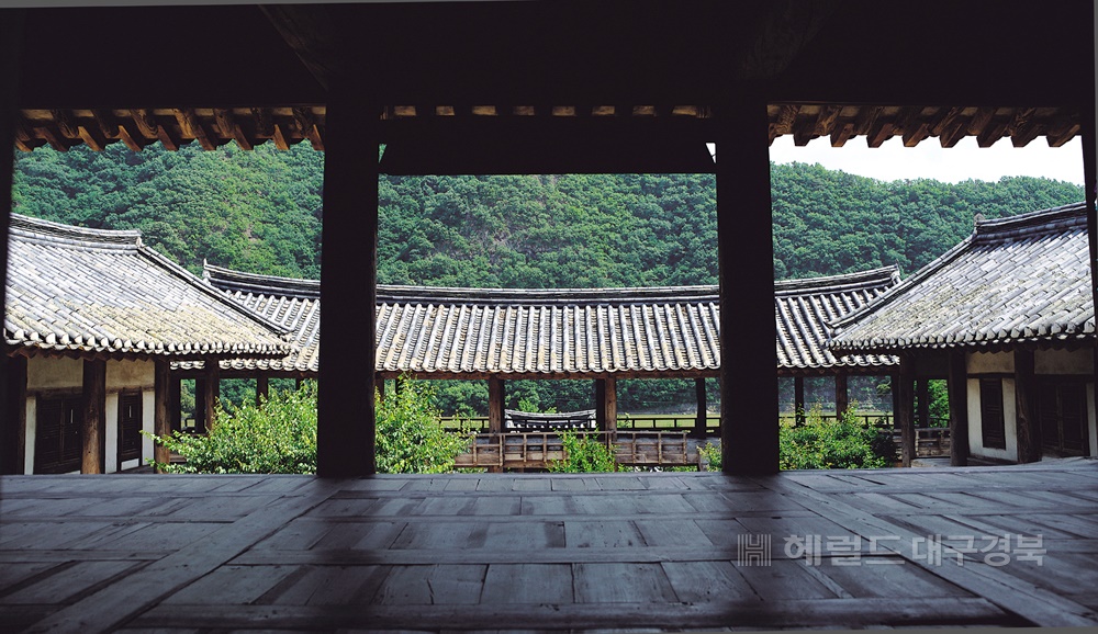 병산서원의 만대루