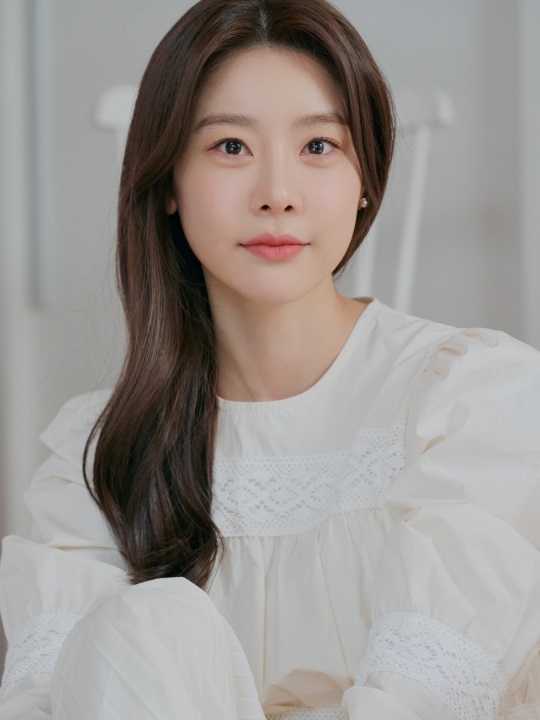 소진/사진=눈컴퍼니 제공