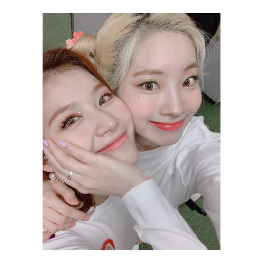 트와이스 공식 인스타그램