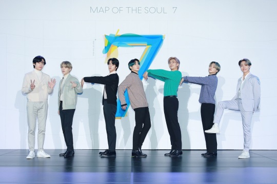 빅히트 제공