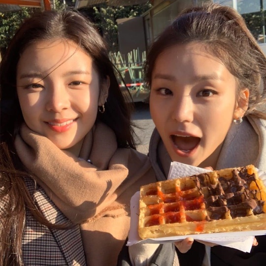 ITZY 공식 인스타그램