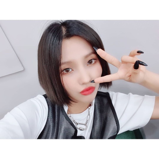 (여자)아이들 인스타그램