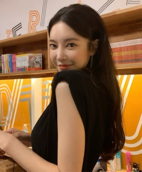 김윤지 인스타
