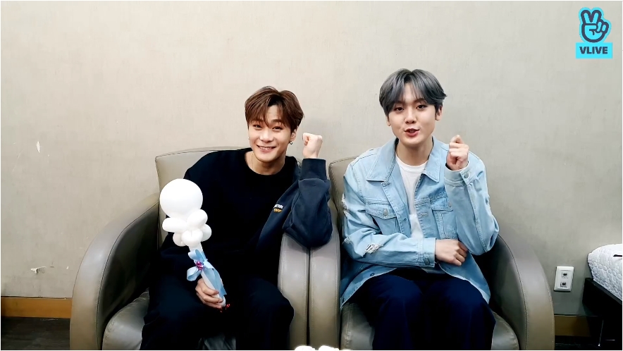 (Naver's V Live)