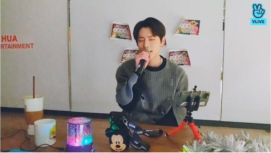 (Naver's V Live)