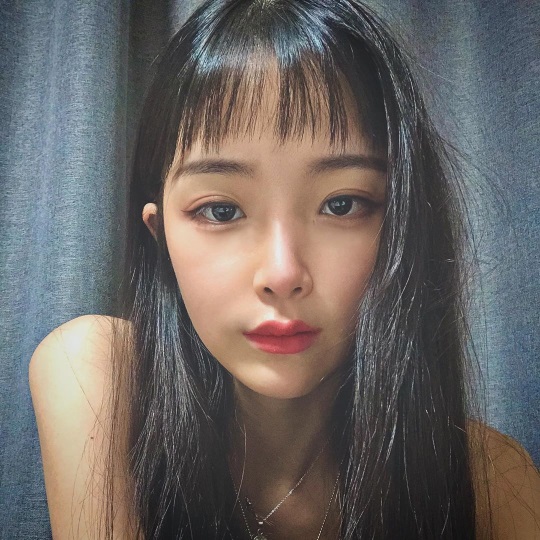 조현영 인스타