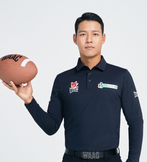전지훈련을 마치고 온 문도엽을 스튜디오에서 만났다. [사진 제공=WAAC]