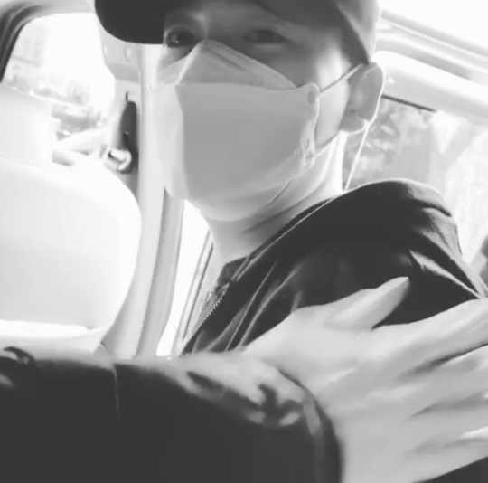 송민호 인스타