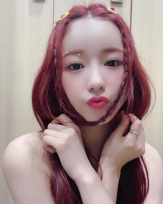 윤보미 인스타그램