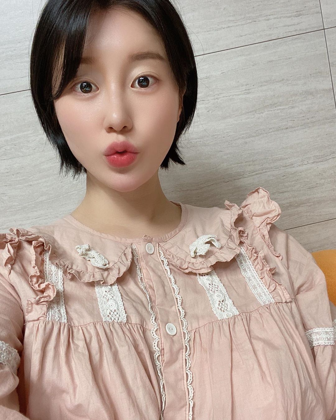 나비 인스타