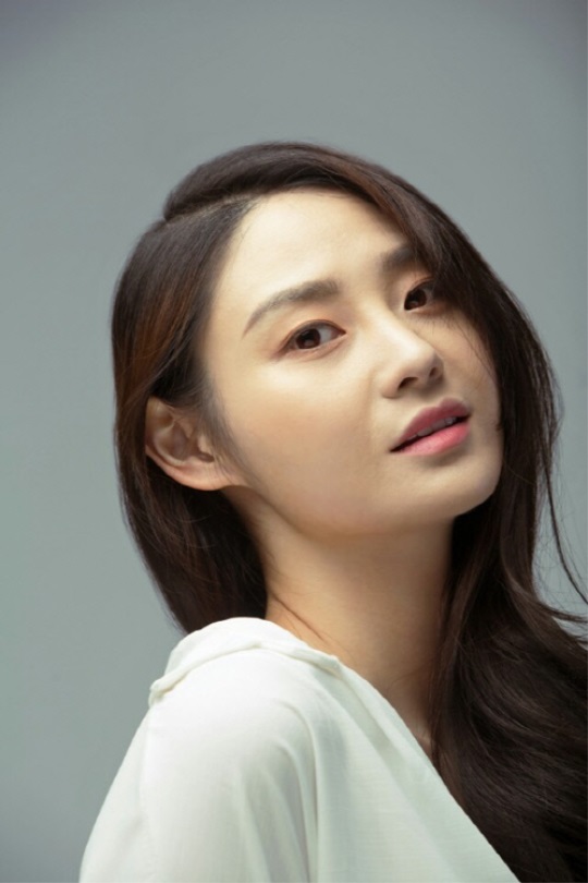 윤주/사진=엘줄라이엔터테인먼트 제공