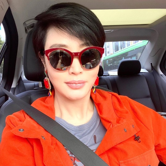 김혜수 인스타