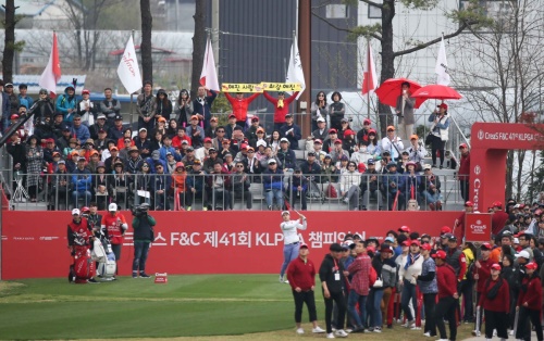 지난해 41회를 치른 KLPGA 챔피언십. 올해는 갤러리 없이 무관중으로 경기하게 된다. [사진=KLPGA]