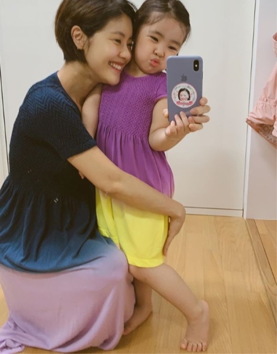 이윤지 인스타