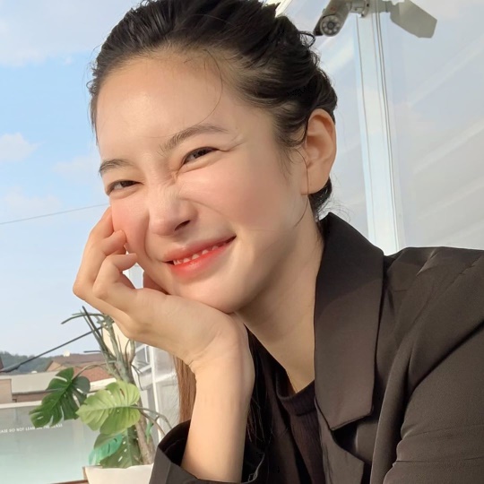 김윤지 인스타그램