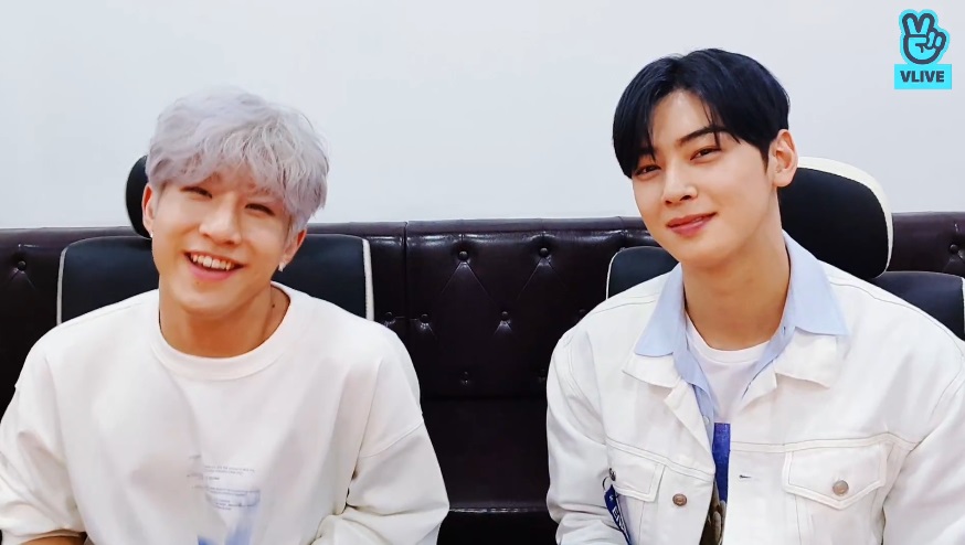 (Naver's V Live)